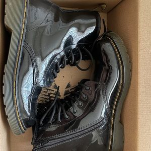 Black patent leather DR. MARTENS